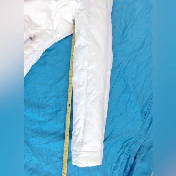 EUC Y2K Bebe crisp white fitted down puffer jacket with silver lining. - Picture 8 of 15